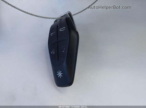 VCF1UBU24PG009141 2023 FISKER OCEAN Navy Առջևի վահանակի տեսք