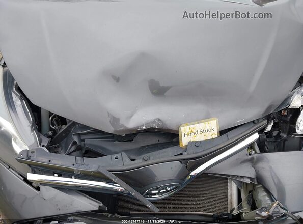 VNKJTUD33GA057716 2016 TOYOTA LE Gray Vista trasera