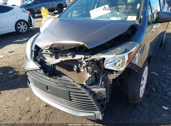 VNKKTUD35HA078542 2017 TOYOTA YARIS Gray Front view