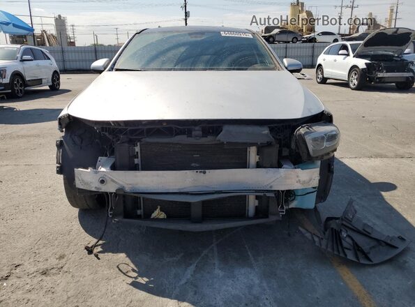 W1K3G4EB1LW047748 2020 MERCEDES-BENZ A Серебряный Вид спереди