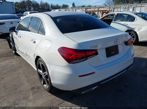 W1K3G4EB7LJ227345 2020 MERCEDES-BENZ A 220 White Tył lewy