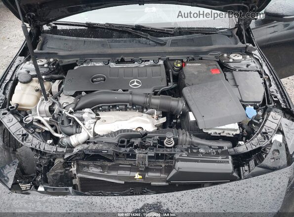 W1K3G4EBXMJ284835 2021 MERCEDES-BENZ A 220 Black Widok z tyłu