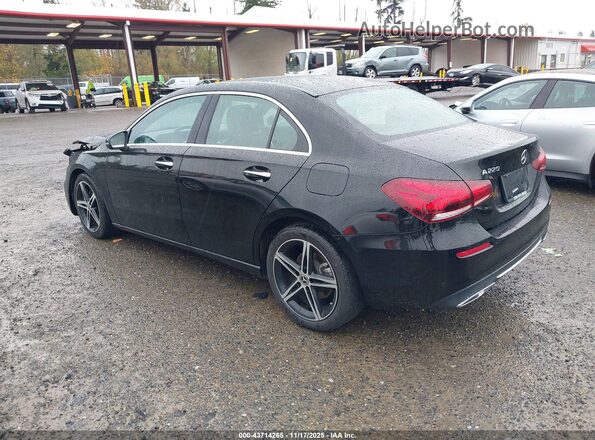 W1K3G4EBXMJ284835 2021 MERCEDES-BENZ A 220 Black Tył lewy