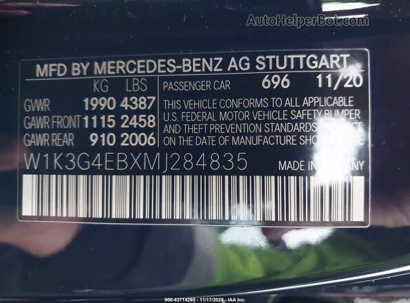 W1K3G4EBXMJ284835 2021 MERCEDES-BENZ A 220 Black Widok komory silnika