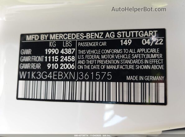 W1K3G4EBXNJ361575 2022 MERCEDES-BENZ A 220 White Engine compartment view