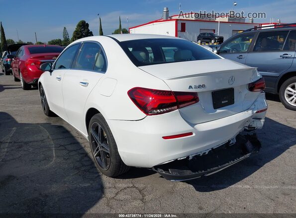 W1K3G4EBXNJ361575 2022 MERCEDES-BENZ A 220 White Rear left