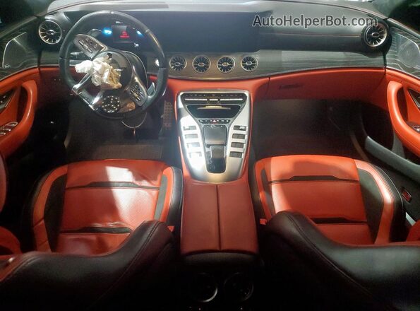 W1K7X5KB5MA035788 2021 MERCEDES-BENZ AMG Black Vista del salpicadero