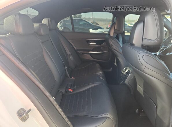 W1KAF4GB6PR135576 2023 MERCEDES-BENZ C Белый 