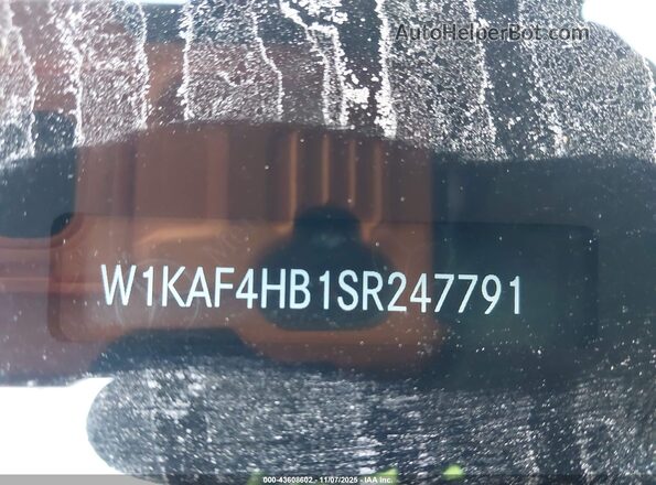 W1KAF4HB1SR247791 2025 MERCEDES-BENZ C-CLASS Black Widok komory silnika