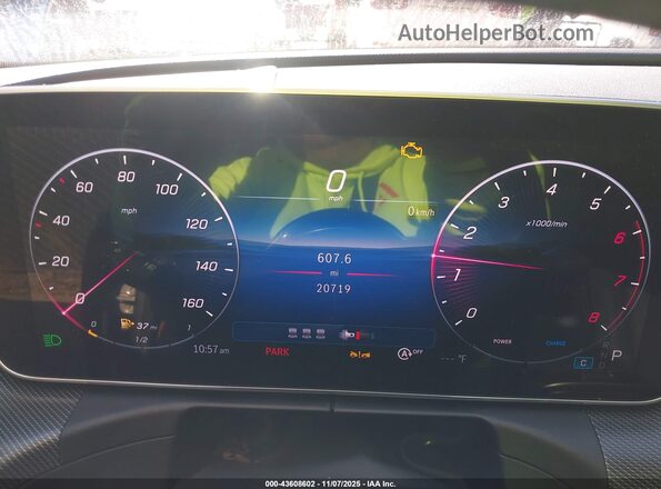 W1KAF4HB1SR247791 2025 MERCEDES-BENZ C-CLASS Black Widok tylnych siedzeń