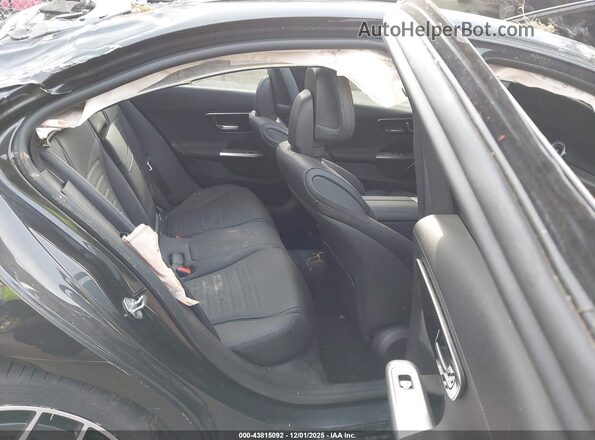 W1KAF4HB2NR052674 2022 MERCEDES-BENZ C-CLASS Черный 