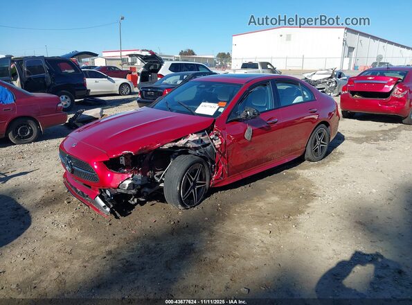 W1KAF4HB5PR107458 2023 MERCEDES-BENZ C-CLASS Красный Передняя левая четверть