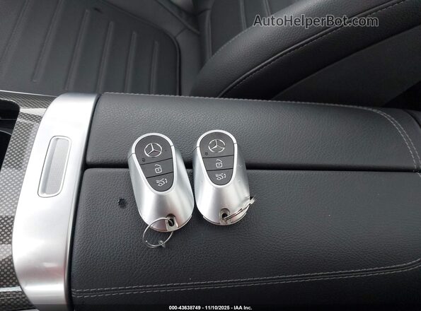 W1KAF4HB6PR124348 2023 MERCEDES-BENZ C-CLASS Black Dashboard view