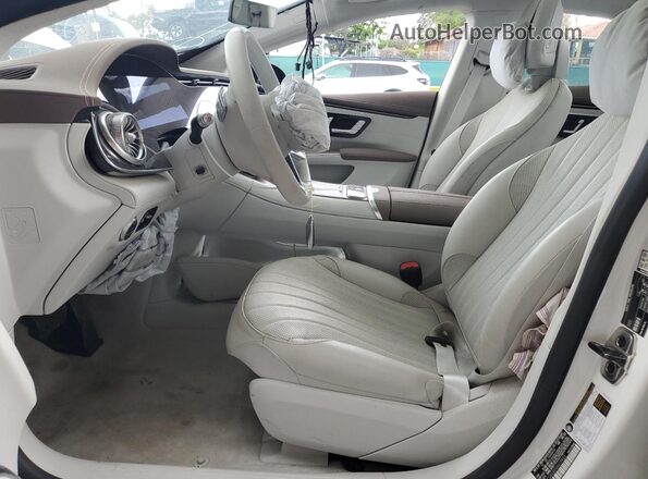 W1KCG4EB5NA019922 2022 MERCEDES-BENZ EQS White Vista interior delantera