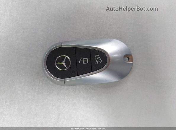 W1KEG2BB8RF054867 2024 MERCEDES-BENZ EQE 350+ Gray Widok deski rozdzielczej