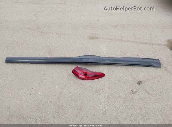 W1KEG2BB8RF054867 2024 MERCEDES-BENZ EQE 350+ Gray Widok zestawu wskaźników