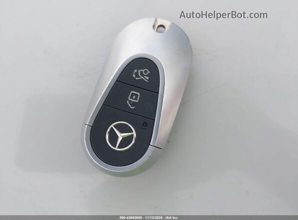 W1KEG2CB2PF020175 2023 MERCEDES-BENZ EQE 500 Black Առջևի վահանակի տեսք