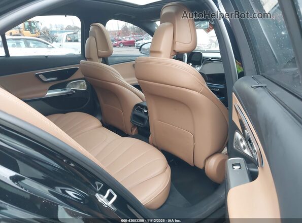 W1KLF4HB1SA104136 2025 MERCEDES-BENZ E-CLASS Черный Вид наклейки с VIN-кодом