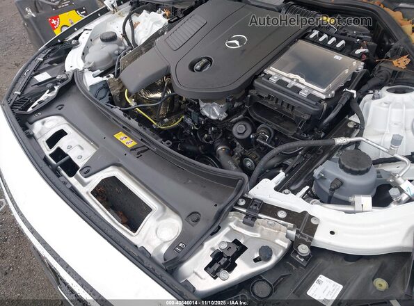 W1KLF4HB5SA135695 2025 MERCEDES-BENZ E-CLASS White Front view