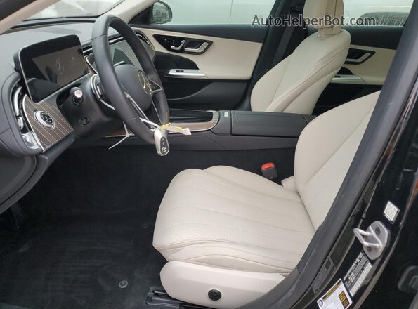 W1KLF4HB9SA093614 2025 MERCEDES-BENZ E Black Widok wnętrza z przodu