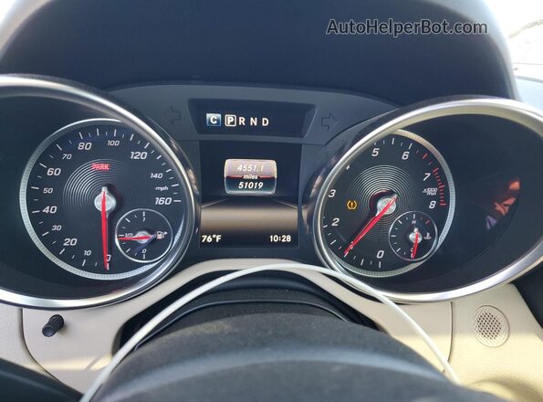 W1KPK3JAXLF172142 2020 MERCEDES-BENZ SLC White ხელსაწყოთა პანელის ხედი