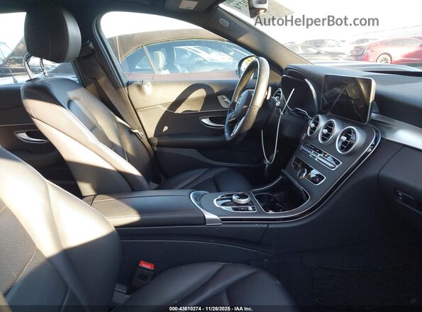 W1KWF8DB4LR591877 2020 MERCEDES-BENZ C-CLASS Черный Вид салона спереди