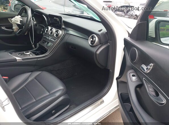 W1KWF8DB7LR594966 2020 MERCEDES-BENZ C-CLASS White Вид салону спереду