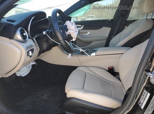 W1KWF8DB8MR624946 2021 MERCEDES-BENZ C Черный Вид салона спереди