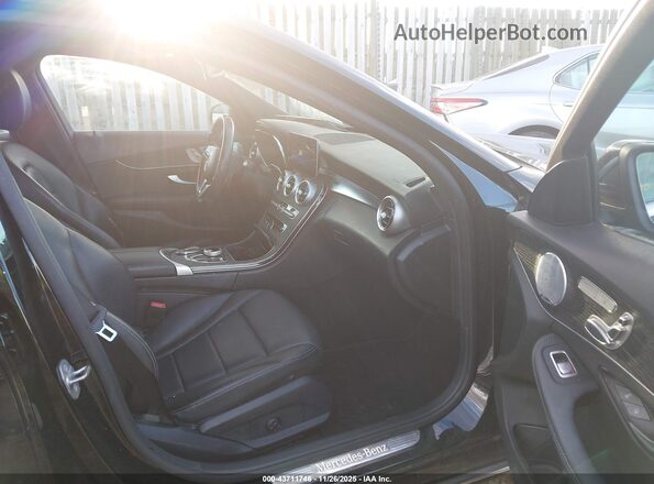 W1KWF8EB1MR614659 2021 MERCEDES-BENZ C-CLASS Black წინა სალონის ხედი