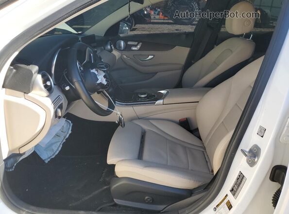 W1KWF8EB8MR636934 2021 MERCEDES-BENZ C White წინა სალონის ხედი