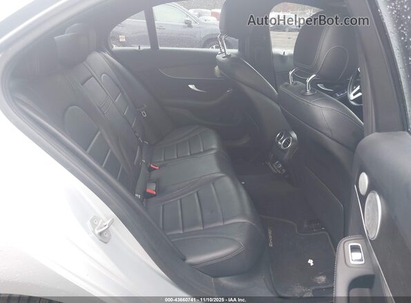 W1KWF8EBXMR616815 2021 MERCEDES-BENZ C-CLASS Silver Widok naklejki z numerem VIN