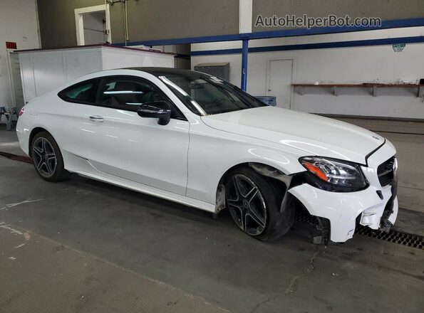 W1KWJ8EB2MG068562 2021 MERCEDES-BENZ C White Przód prawy