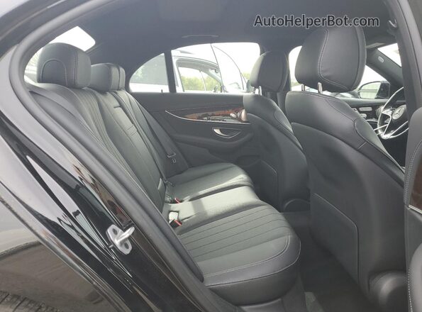 W1KZF5KB5NB036074 2022 MERCEDES-BENZ E Black Вид задніх сидінь