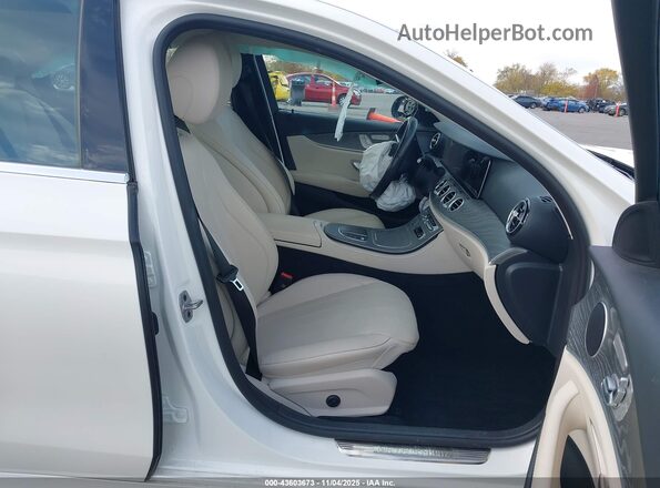 W1KZF5KB5PB150482 2023 MERCEDES-BENZ E-CLASS Белый Вид салона спереди