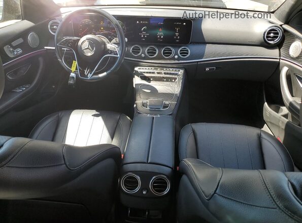 W1KZF8DB2NB081455 2022 MERCEDES-BENZ E Black Dashboard view