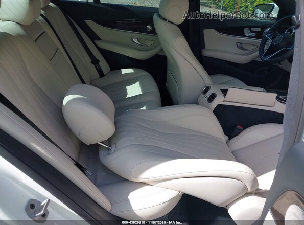 W1KZF8DB2NB097025 2022 MERCEDES-BENZ E-CLASS White Vista de la etiqueta del VIN