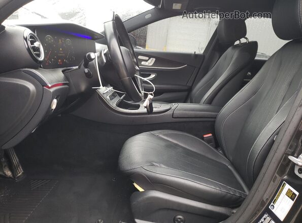 W1KZF8DB5MA908661 2021 MERCEDES-BENZ E Black Widok wnętrza z przodu