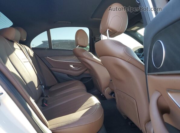 W1KZF8DB9PB102515 2023 MERCEDES-BENZ E White უკანა სავარძლების ხედი