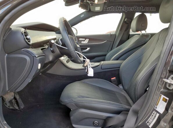 W1KZF8DBXNB050194 2022 MERCEDES-BENZ E Gray Front interior view