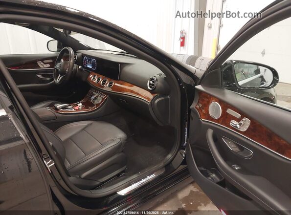 W1KZF8EB1LA845345 2020 MERCEDES-BENZ E-CLASS Black Vista interior delantera