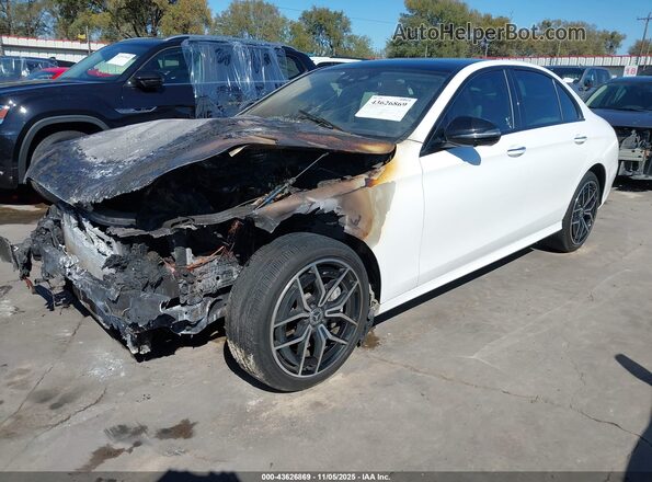 W1KZF8EB1PB176381 2023 MERCEDES-BENZ E-CLASS Белый Передняя левая четверть