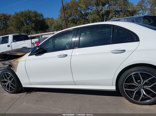 W1KZF8EB1PB176381 2023 MERCEDES-BENZ E-CLASS Белый Панорамный вид салона 360°