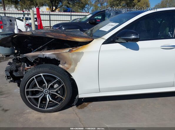 W1KZF8EB1PB176381 2023 MERCEDES-BENZ E-CLASS Белый Вид щитка приборов