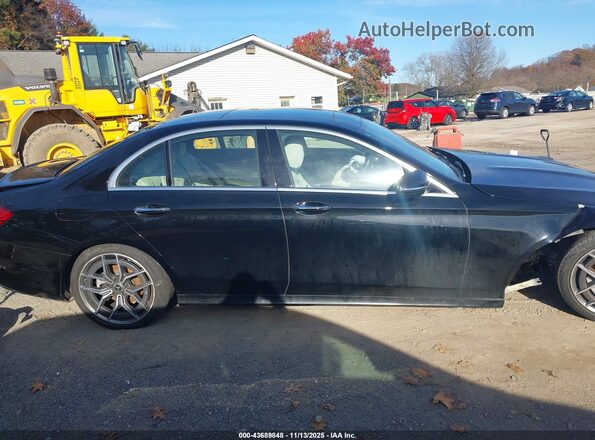 W1KZF8EB3MA952625 2021 MERCEDES-BENZ E-CLASS Black Widok wnętrza 360 stopni