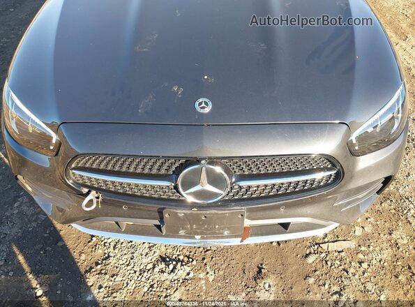 W1KZF8EB5PB183642 2023 MERCEDES-BENZ E-CLASS Gray Widok z przodu