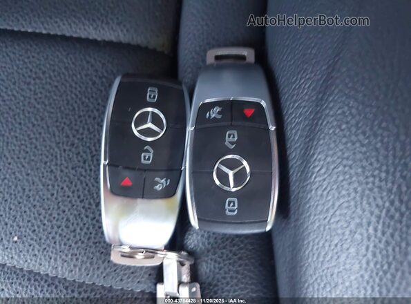 W1N0G8DB1NV361939 2022 MERCEDES-BENZ GLC 300 Black Вид панелі приладів
