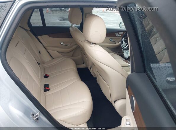 W1N0G8DB2NG105183 2022 MERCEDES-BENZ GLC 300 Light Blue Vista de la etiqueta del VIN