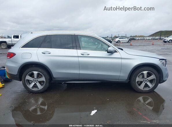 W1N0G8DB2NG105183 2022 MERCEDES-BENZ GLC 300 Light Blue Vista interior trasera