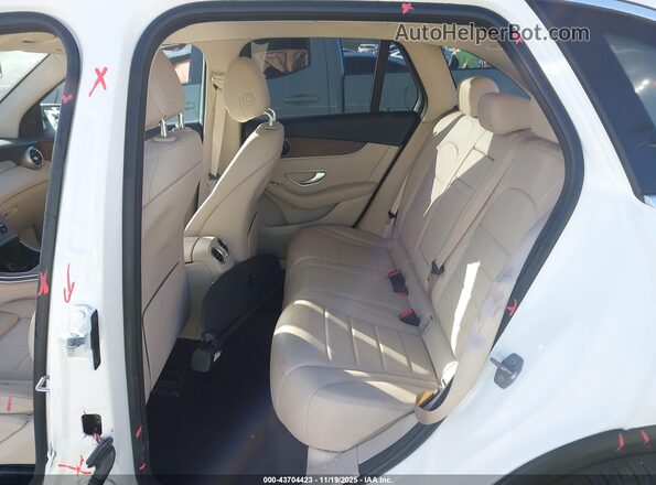 W1N0G8DB8LF844464 2020 MERCEDES-BENZ GLC 300 White VIN կոդի պիտակի տեսք
