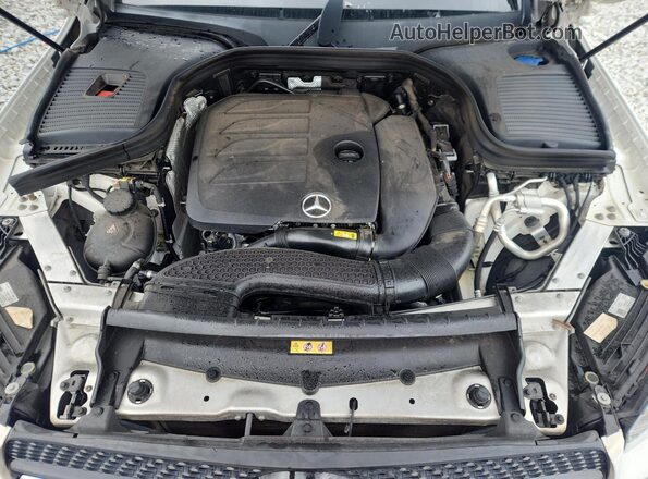 W1N0G8DB8MF906592 2021 MERCEDES-BENZ GLC-CLASS White Rear interior view